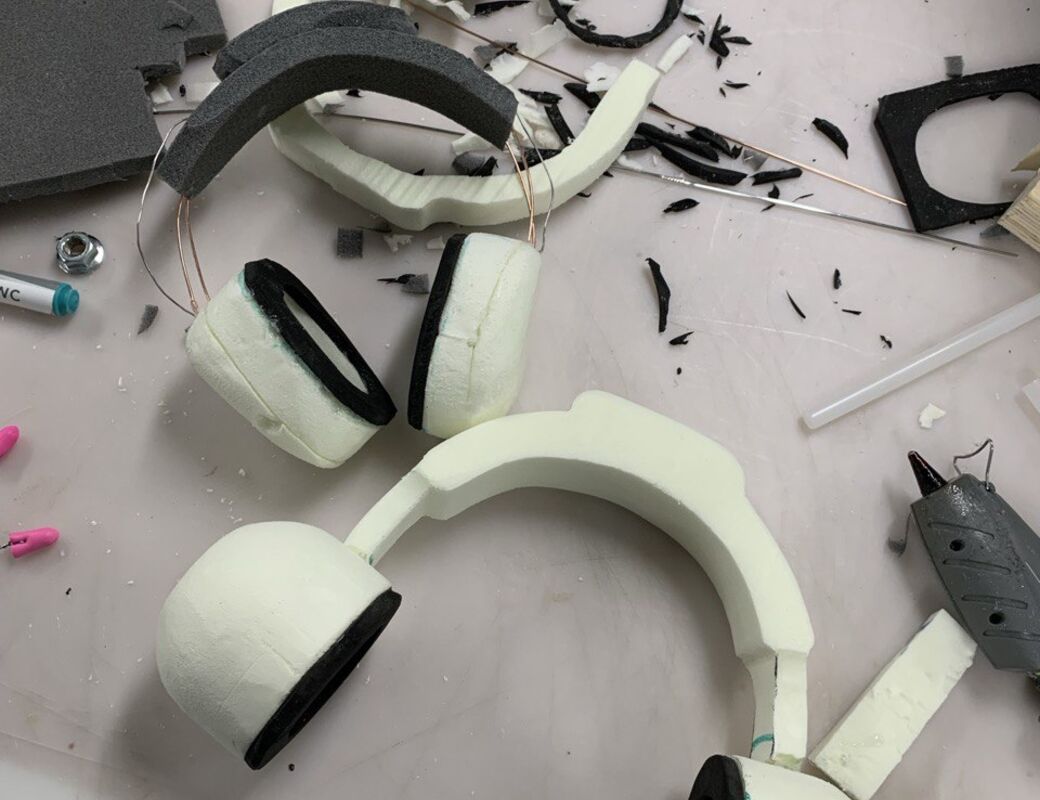 Prototyypin rakennus laitesuunnittelun kurssitehtävänä
