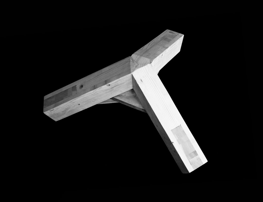 Wooden joint of laminated components