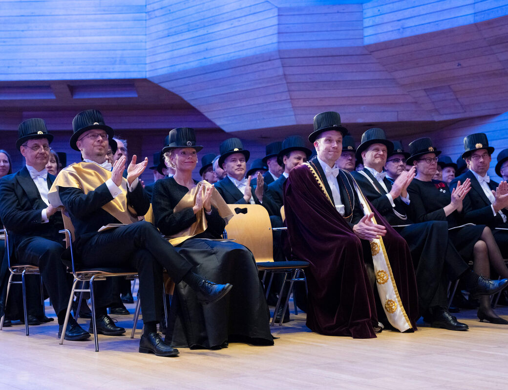 Masters of ceremonies and Aalto leadership
