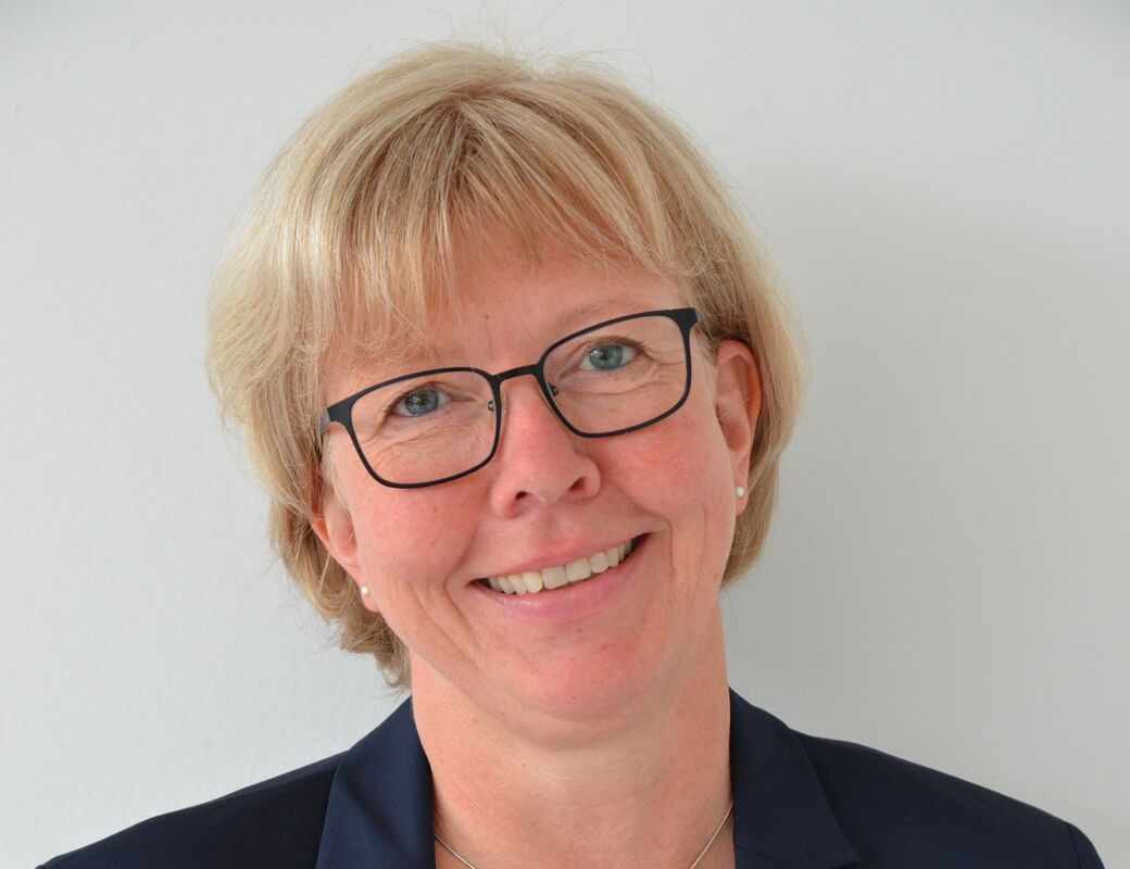 Professor Jutta Hanson