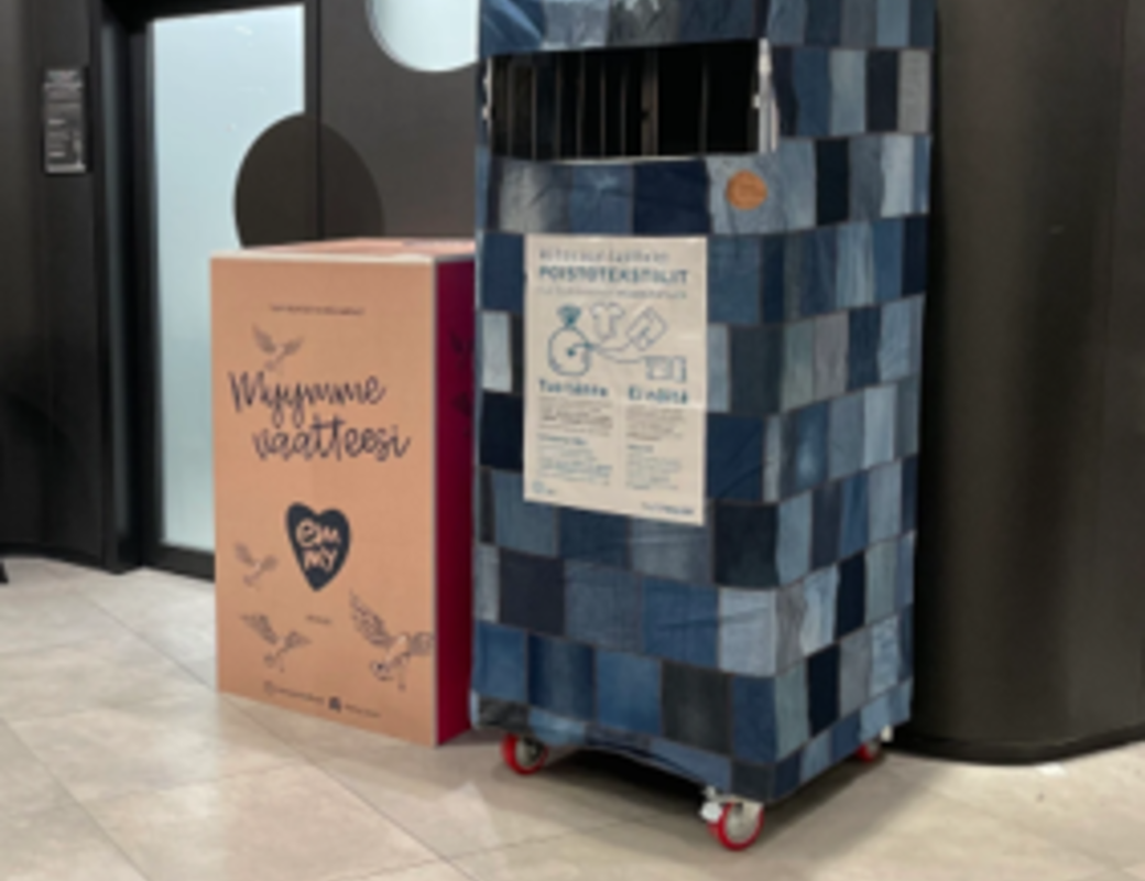 HSY containers for used textiles