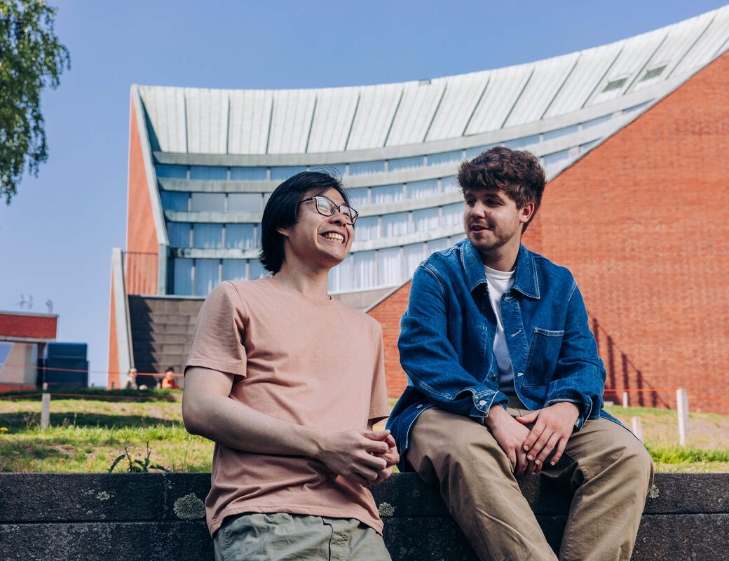 Two students on Aalto Campus