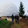 Aalto University / Students walking towards Metsähovi radio observatory / photo: Linda Koskinen
