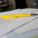 Keltainen Aalto-kynä, kuvituskuva