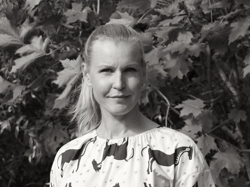 Kaisa Savolainen black and white portrait photo
