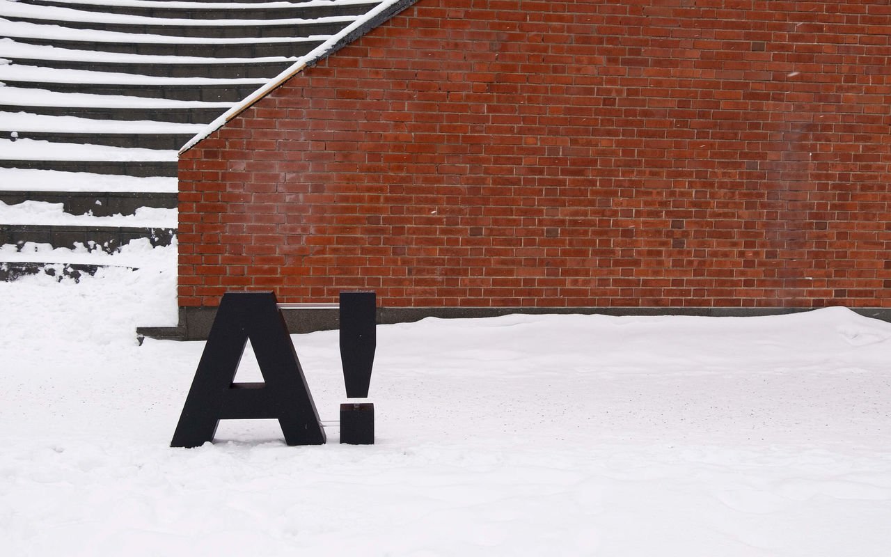 Aalto logo lumella