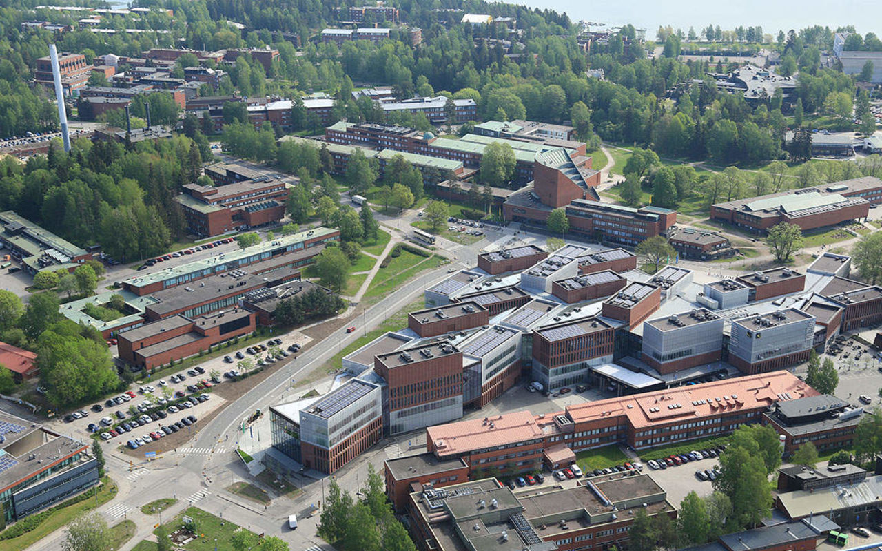 Aalto University campus aerial summer 2019_Pic by Suomen Ilmakuva_19A06-031k.jpg