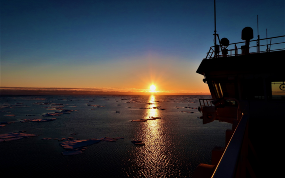 Southern Ocean Sunrise 