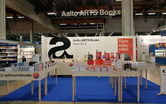 Aalto ARTS Booksin messuosasto Helsingin Kirjamessuilla