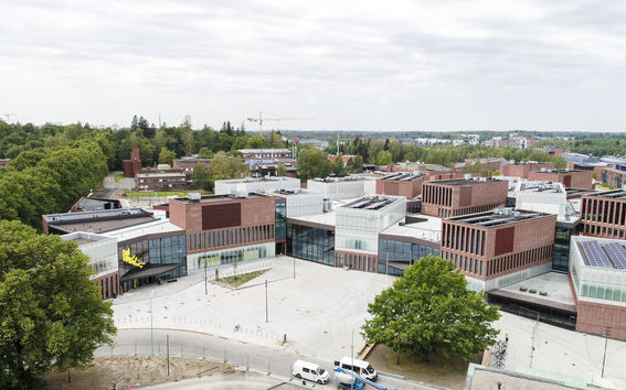 Aalto University / Väre building / Photo: Mikko Raskinen