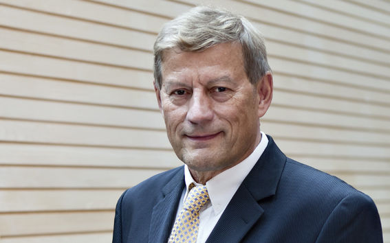 Picture of Professor Raimo Hämäläinen
