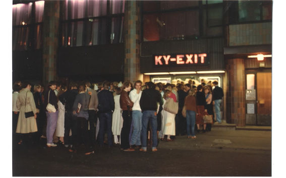 Famous celebrities, politicians, and notable figures wanted to be at KY-Exit. It truly was the bees knees.