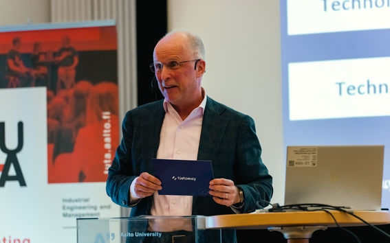 Kimmo Alkio, CEO of Tietoevry, at the AI Revolution seminar at Aalto University on 9 November 2023