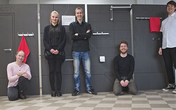 Kuvassa vasemmalta: Veera Siira, Liisi Wartiainen, Tuomas Hämäläinen, Miro Virta ja Sauli Flander.