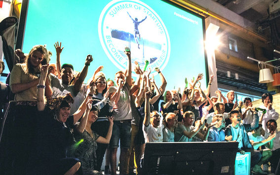 Summer of Startups kulminoitui Demo Day -tapahtumaan, jossa 14 kasvuyritystä mitteli pitchauskilpailun voitosta. Kuva: Ellen Syrjala