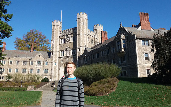 Postdoctoral researcher Joel Röntynen moved this autumn to Princeton University which is one of the top international universities in his research field of topologigal matters.