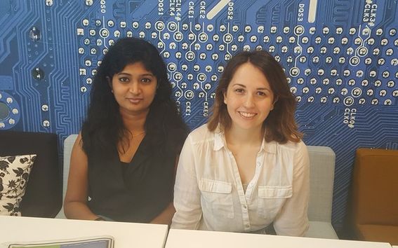 Tietotekniikan maisterivaiheen opiskelijat Nagadivya Balasubramaniam ja Dicle Ayzit ovat työskennelleet kesätyöntekijöinä Aalto-yliopiston hankkeessa, jossa kehitetään uutta applikaatiota terveydenhuoltoalan monikulttuurisuuskoulutukseen.
