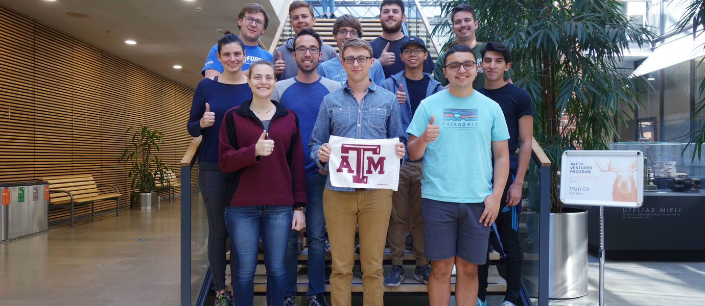 Texas A&M -yliopiston oppilaita laboratoriokurssilla Aalto-yliopistossa kesällä 2018, kuva: Aalto-yliopisto / Linda Koskinen