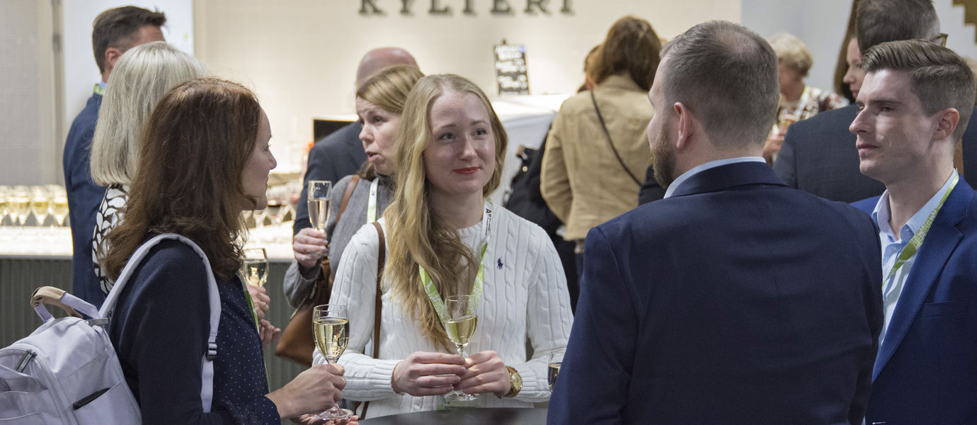Better Business - Better Society seminar in December 2019, School of Business alumni networking after the seminar