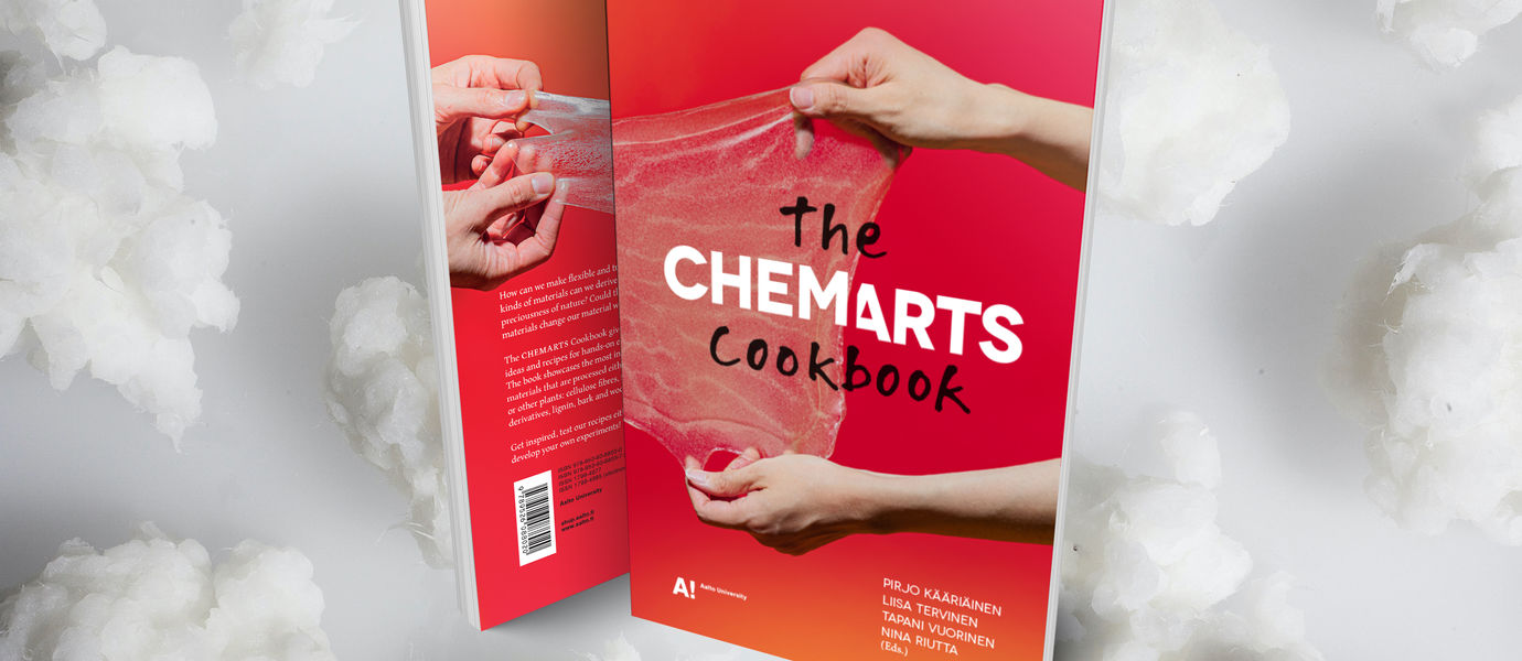 CHEMARTS Cookbook for material enthusiasts. Photo: Eeva Suorlahti