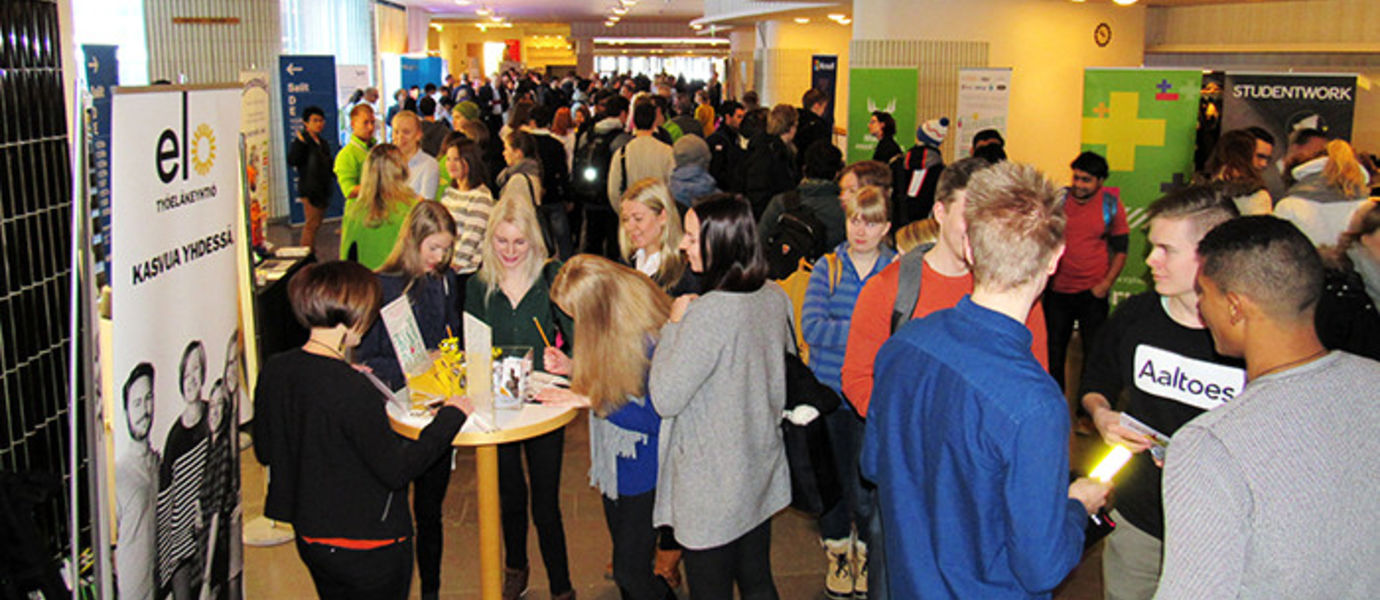 Over 20 employers took part in the Summer Job Day! 2016 event at Otaniemi on 20 January 2016.