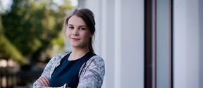 Master's student Emmi Krantz standing outside / Aalto University School of Science, Department of Computer Science