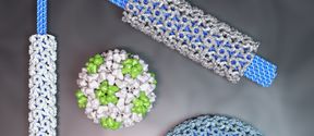 DNA origami nanostructures 