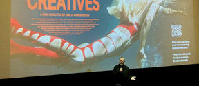 Aalto ARTSin vuosikatselmuksen aluksi nähtiin Radical Creatives dokumenttielokuva