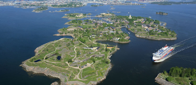 Aerial photo of Suomenlinna and the surrounding islands