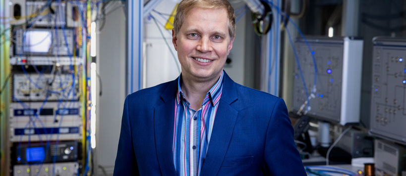 Mikko Möttönen and his Quantum Computing and Devices (QCD) group carry out research in Micronova. Photo Mikko Raskinen.