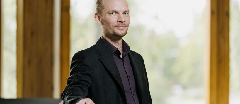 Professori Olli Seppänen
