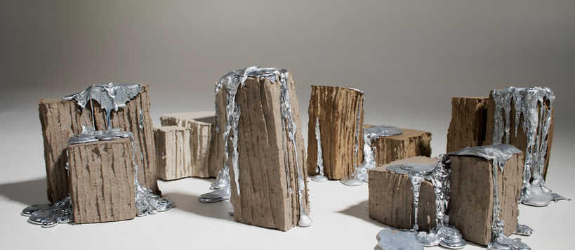 sculptures made of ceramic, zinc and oil