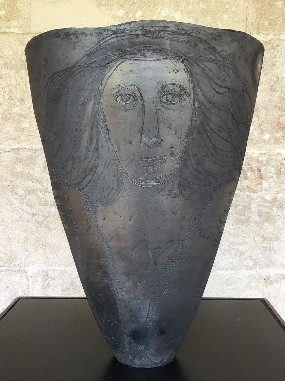 Catharina Negra I (2016) on display in Vilafranca. Black fired local earthenware and terra sigillatas. Maarit Mäkelä