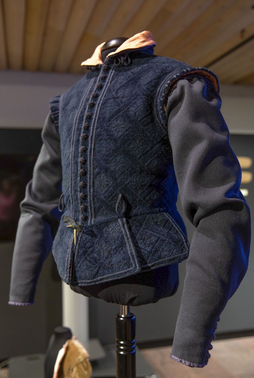Reconstruction of an artisan male jacket, doublet, from the Reneissance era