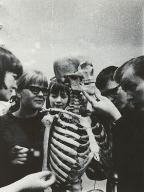 Teaching situations, teachers and students, 1960s, University Art and Design. Photo: Aalto Archives