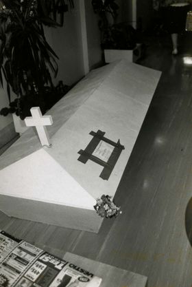 The coffin used in the 1993 student support demonstration. Photo: TKY Photo Archive, AYY Archive