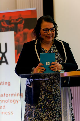 Merja Ylä-Anttila, CEO of YLE, speaking aat the AI Revolution seminar at Aalto University on 9 November 2023