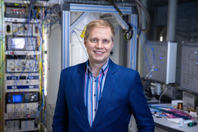 Mikko Möttönen and his Quantum Computing and Devices (QCD) group carry out research in Micronova. Photo Mikko Raskinen.