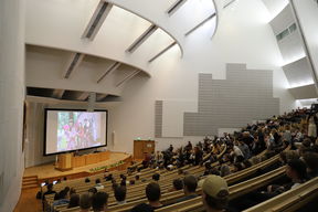 Students at Aalto lecture hall in ENG orientation event
