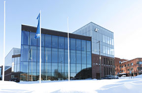Aalto University School of Business exterior February 2019 Photo: Mikko Raskinen