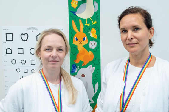 Hanna Castrén-Niemi (left) and Annika Järvelin (right), innovation Fellows in the Biodesign programme. Photo: Otto Olavinen, Biodesign.