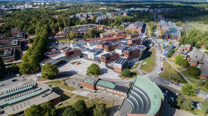 Aalto-yliopisto Väre A Bloc Kauppakorkeakoulu ilmakuva Kuva: Mikko Raskinen / Aalto-yliopisto
