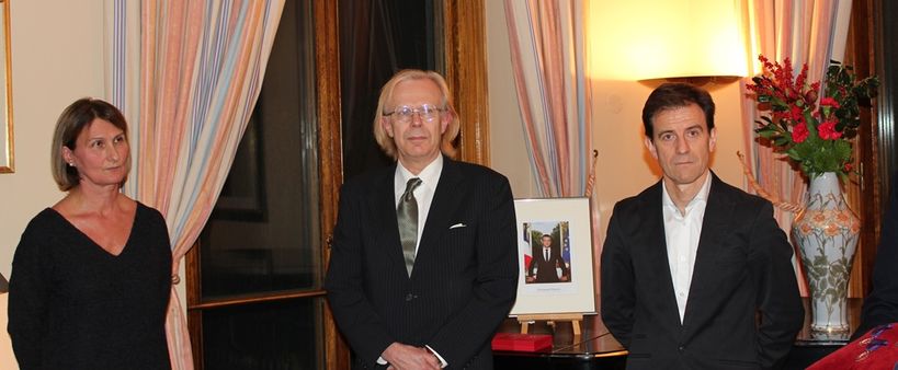 Catherine Métivier, Olli Ikkala and Eric Coatanea, recipients of the Ordre des Palmes académiques. Image: Embassy of France in Finland.