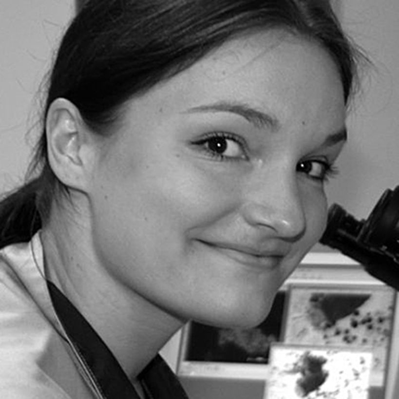 Black and white portrait of Karoliina Helanto.