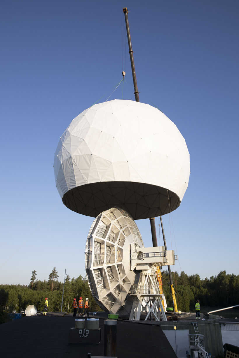 New radome on top of the telescope. Image annamari tolonen