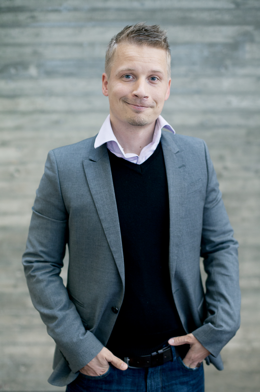 Portrait of Professor Arto Lindblom, Department of Marketing