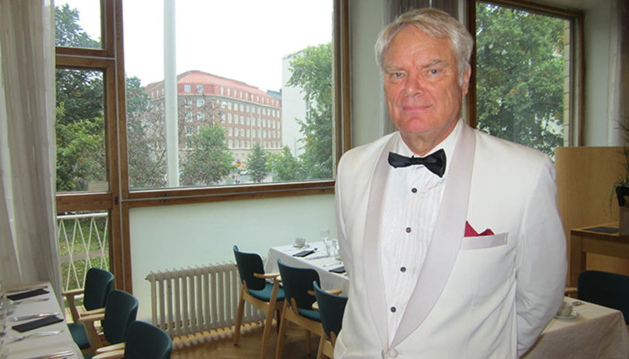 Riemumursut, joiden joukossa myös Yrjö Somersalmi, kokoontuivat kurssijuhlan merkeissä Kauppiksella 17.9.2015.