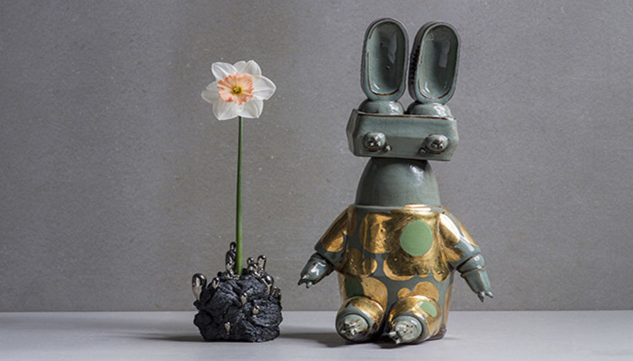 Matias Liimatainen: Alchemy and Floral Rabbit. Hand built stoneware, platinum and gold.