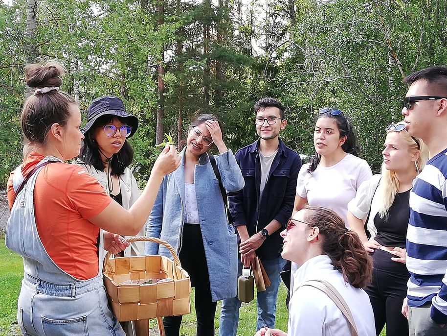 Summer School students made a trip to Nuuksio forests 