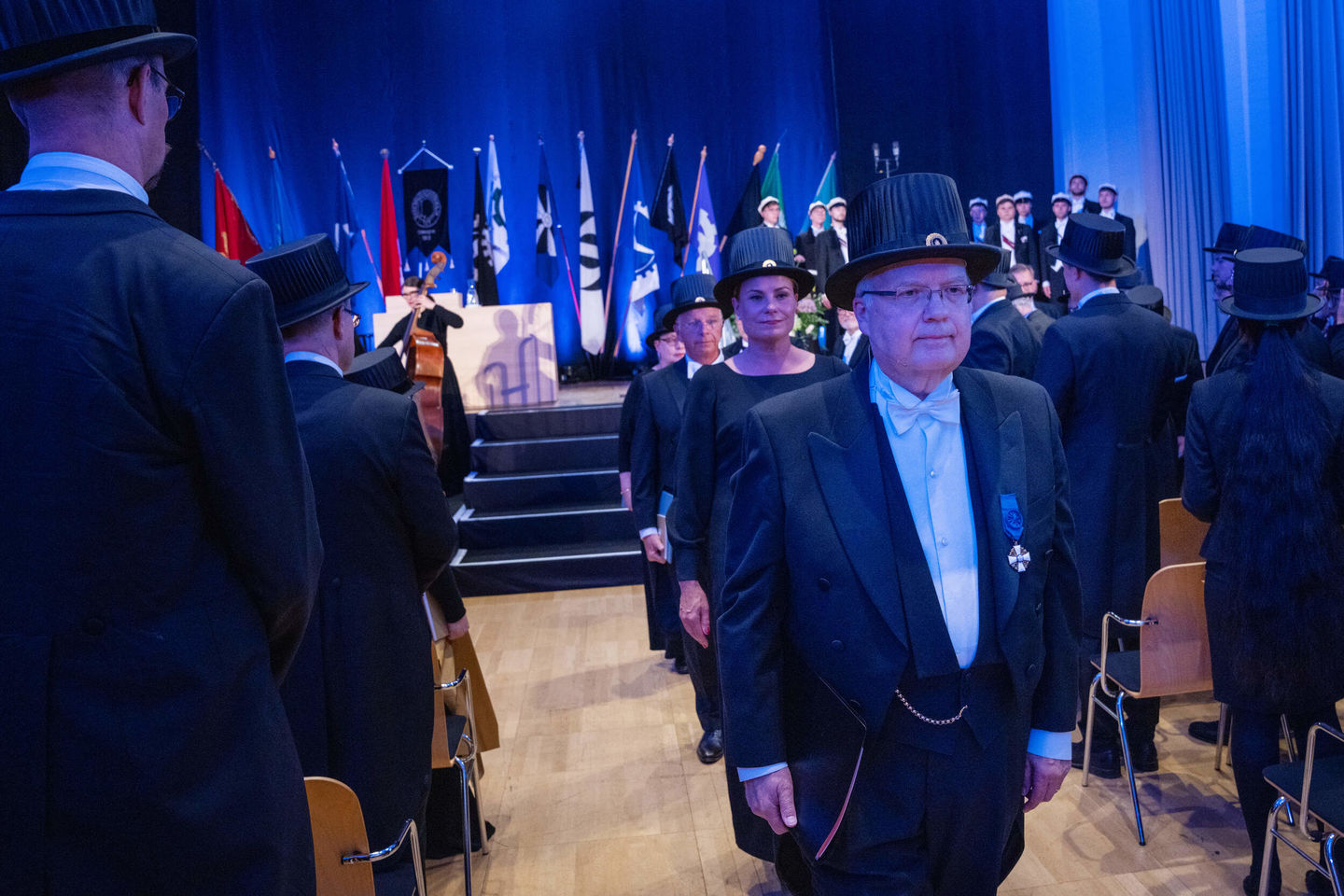 Procession exiting Kaleva: conferrer Pter Lund followed by honorary doctors